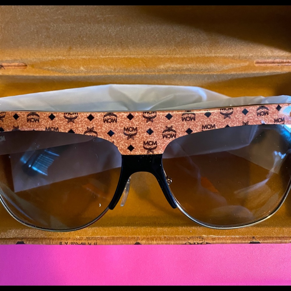 NWT 100% authentic MCM sunglasses